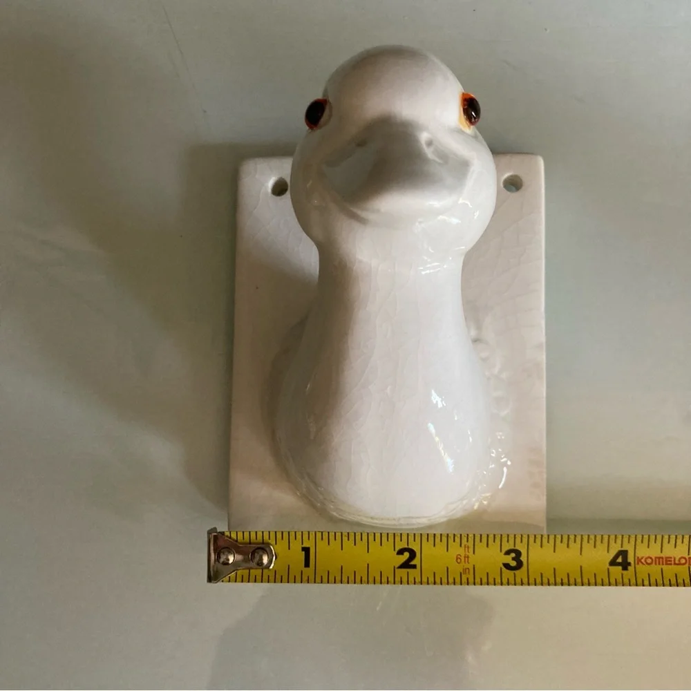 Vintage White Ceramic Bird Wall Hook Towel Holder